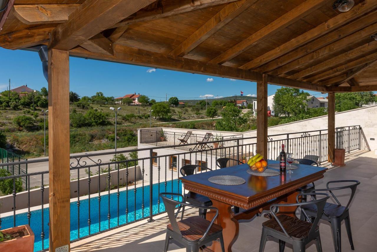 Modern Rustic Villa Kate Benkovac Dış mekan fotoğraf