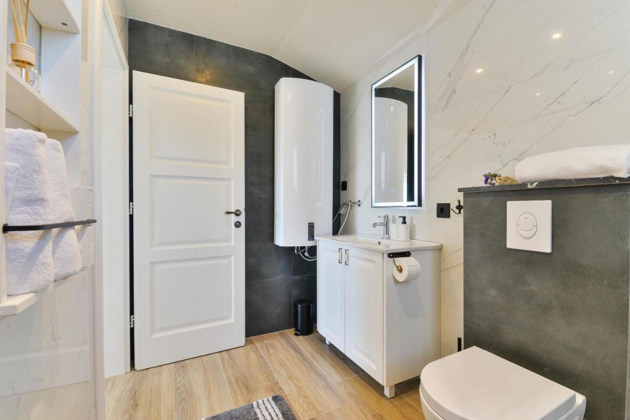 Modern Rustic Villa Kate Benkovac Dış mekan fotoğraf