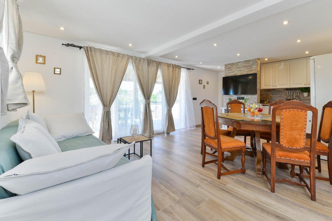 Modern Rustic Villa Kate Benkovac Dış mekan fotoğraf